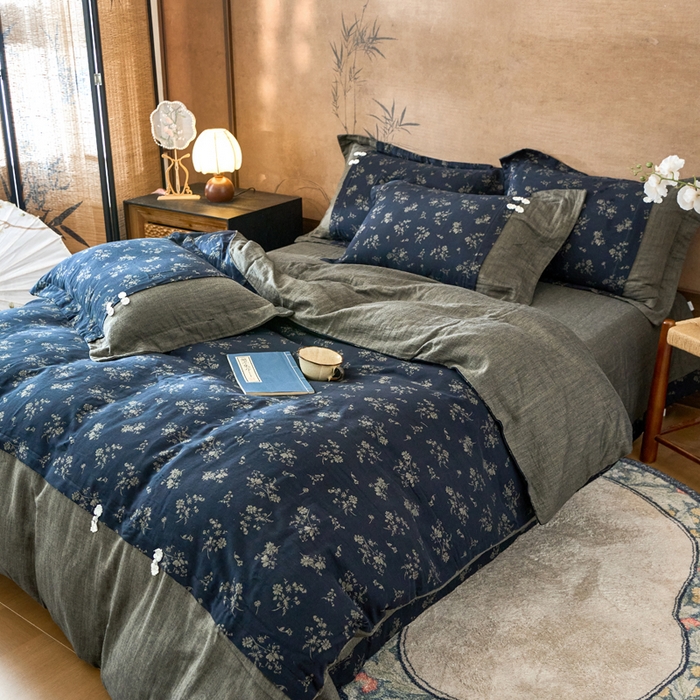 91家纺网 家纺一手货源 找家纺 春皖家纺 2026新款全棉提花双层纱盘扣四件套-旗袍风系列 梦里江南