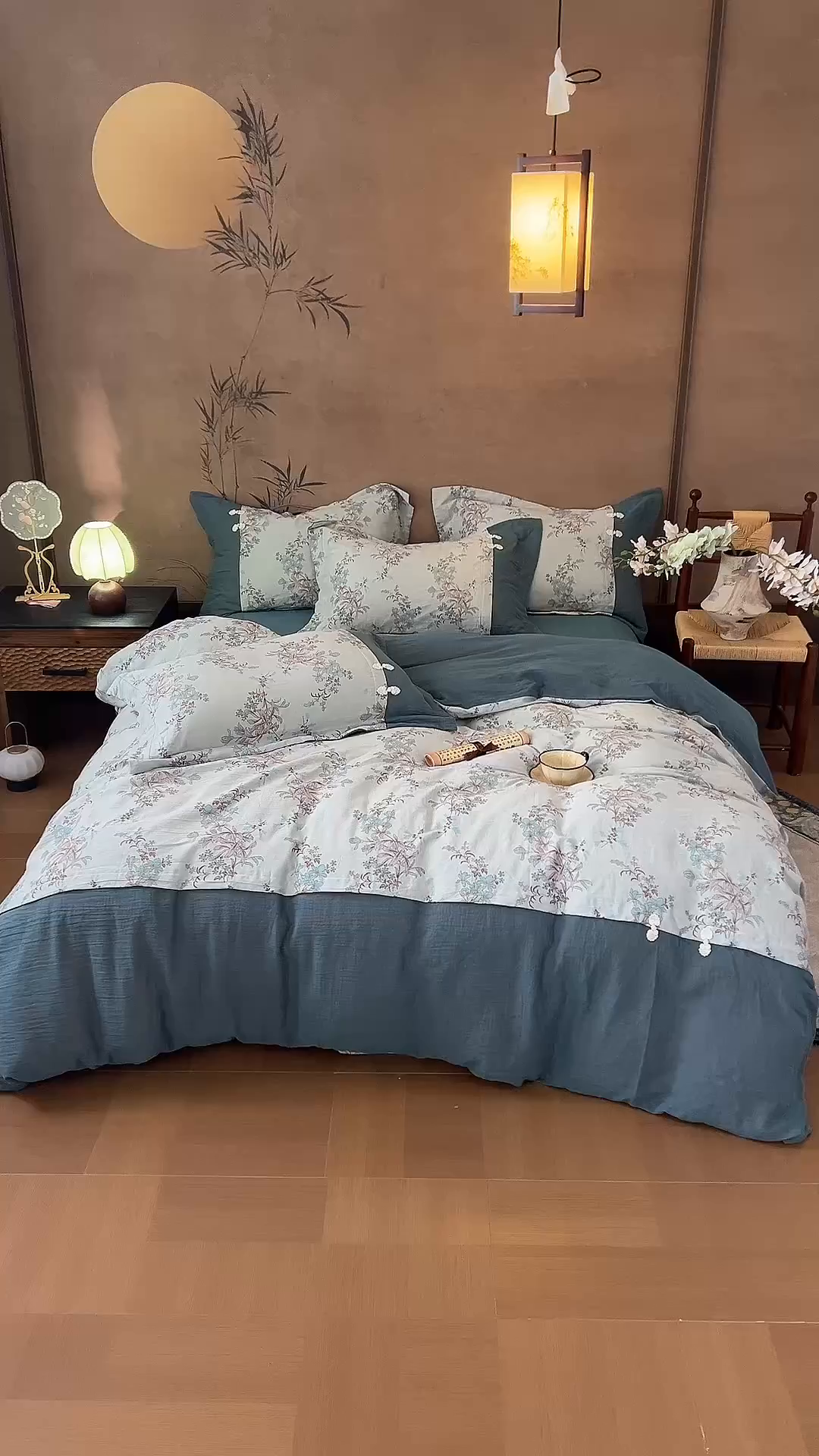 91家纺网 家纺一手货源 找家纺 春皖家纺 2026新款全棉提花双层纱盘扣四件套-旗袍风系列 南鸢