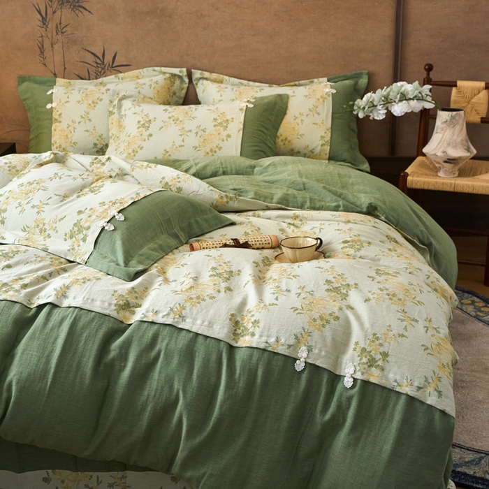 91家纺网 家纺一手货源 找家纺 春皖家纺 2026新款全棉提花双层纱盘扣四件套-旗袍风系列 青栀