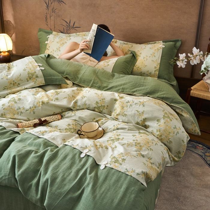 91家纺网 家纺一手货源 找家纺 春皖家纺 2026新款全棉提花双层纱盘扣四件套-旗袍风系列 青栀