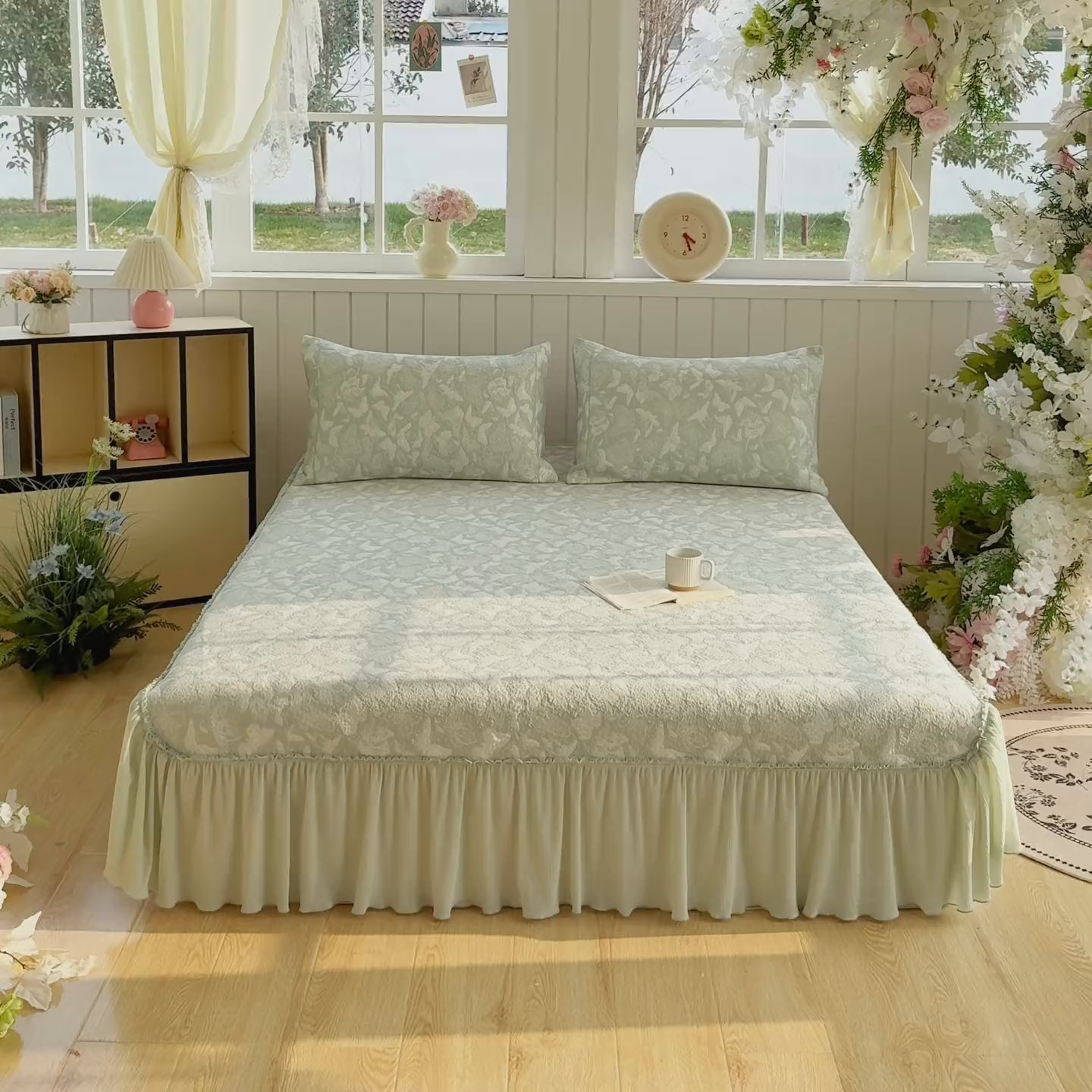 91家纺网 家纺一手货源 找家纺 女子家纺 2026新款A类凉豆豆凉感提花床裙席-玫瑰物语系列 玫瑰物语-优雅绿