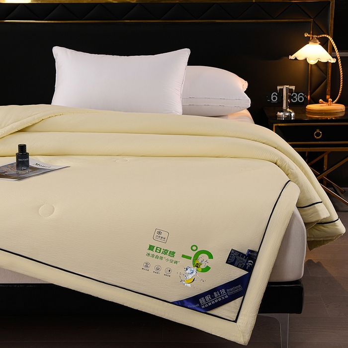 91家纺网 家纺一手货源 找家纺 赫本家纺 2026新款泡泡纱纯色烫钻夏凉被空调被夏被 奶油米