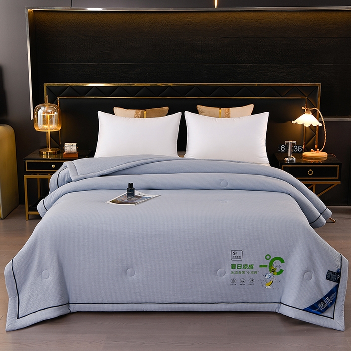 91家纺网 家纺一手货源 找家纺 赫本家纺 2026新款泡泡纱纯色烫钻夏凉被空调被夏被 雾蓝