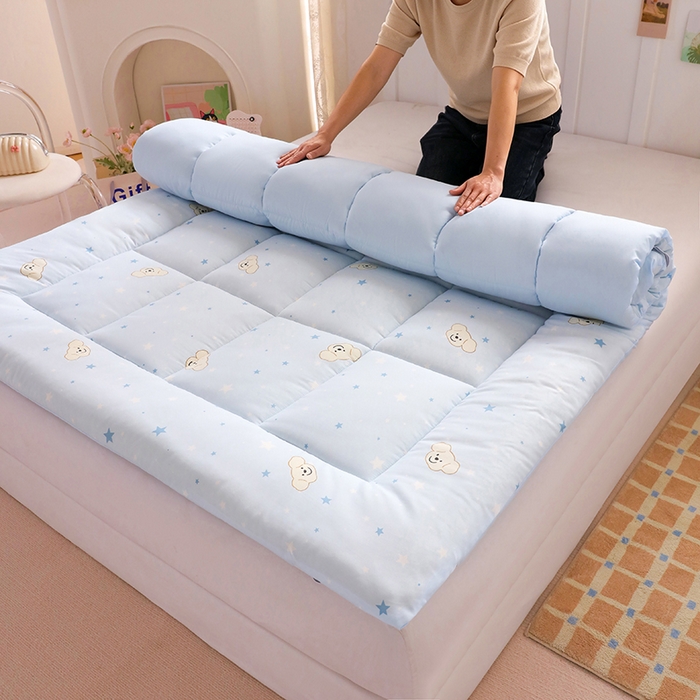 91家纺网 家纺一手货源 找家纺 嘉贝 2026新款A类云朵棉新疆棉花床垫 奶芙小狗