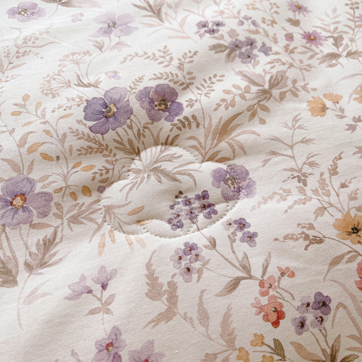 91家纺网 家纺一手货源 找家纺 宜凡家纺 2026新款全棉数码印花夏被床裙四件套③号系列 漫枝