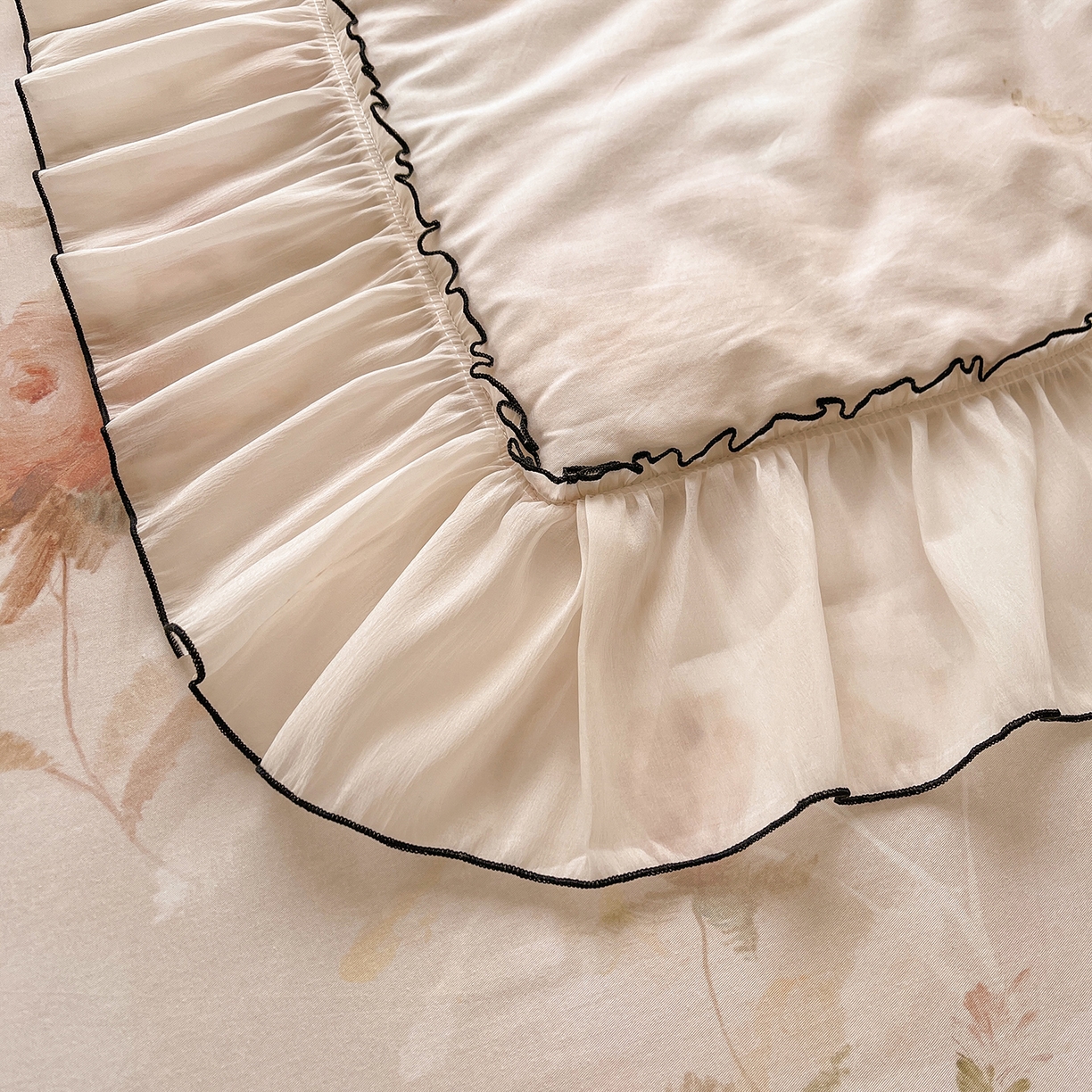 91家纺网 家纺一手货源 找家纺 （总）宜凡家纺 2026新款全棉数码印花夏被床裙四件套③号系列