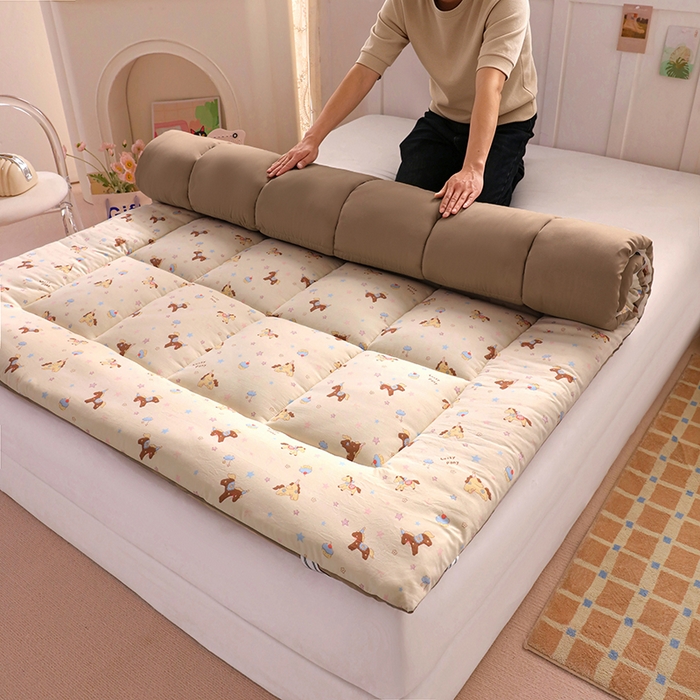 91家纺网 家纺一手货源 找家纺 嘉贝 2026新款A类云朵棉新疆棉花床垫 旋转小马