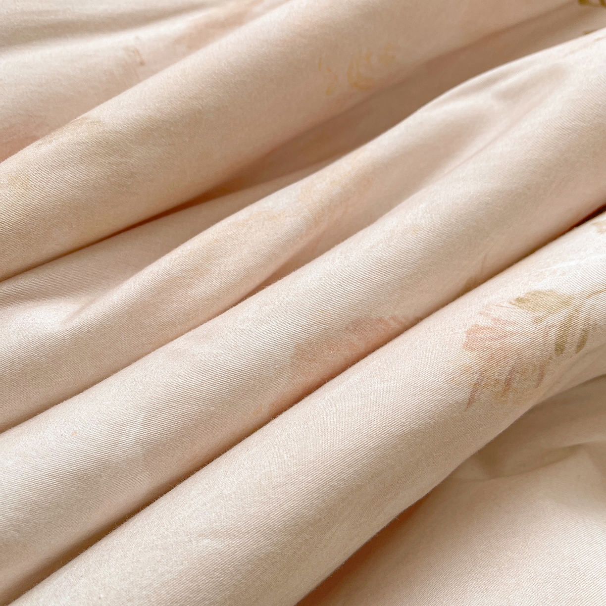 91家纺网 家纺一手货源 找家纺 宜凡家纺 2026新款全棉数码印花夏被床裙四件套③号系列 北岛