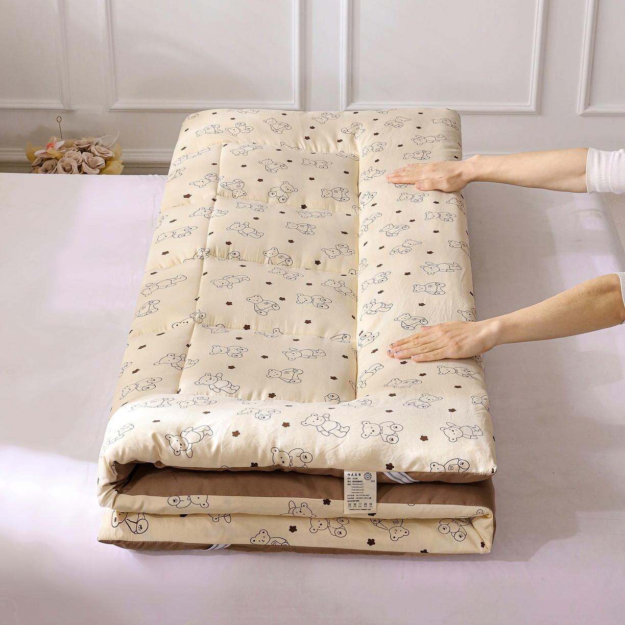 91家纺网 家纺一手货源 找家纺 嘉贝 2026新款A类云朵棉新疆棉花床垫 小熊博士