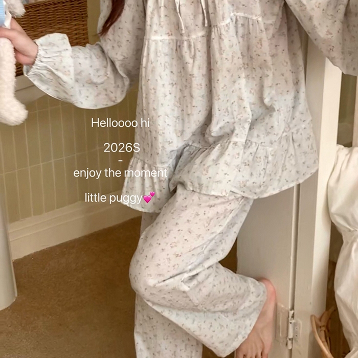 91家纺网 家纺一手货源 找家纺 妍景家居生活馆 2026新款蝴蝶结双层纱碎花套装 雾蓝花语