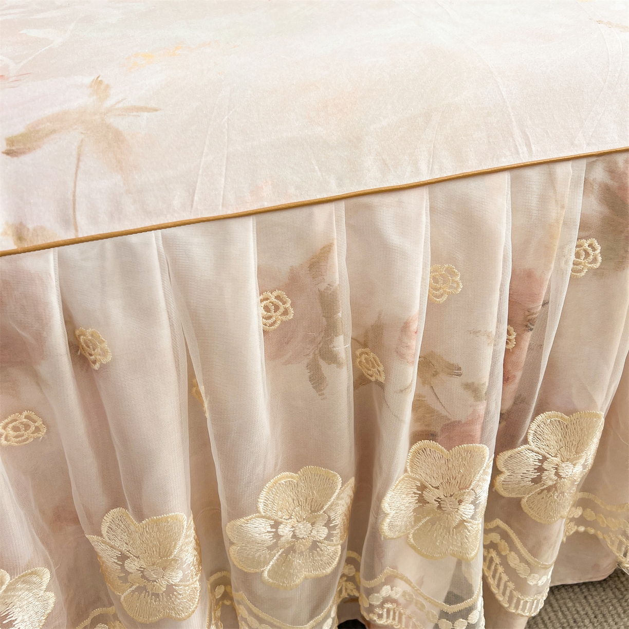 91家纺网 家纺一手货源 找家纺 （总）宜凡家纺 2026新款全棉数码印花单层床裙四件套③号系列