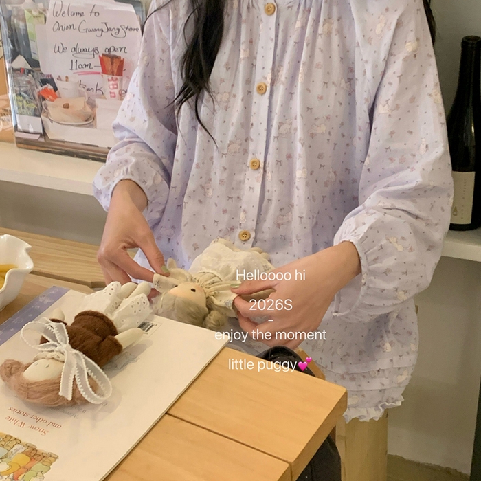 91家纺网 家纺一手货源 找家纺 妍景家居生活馆 2026新款木耳边纱布套装 蓝色波点小猫