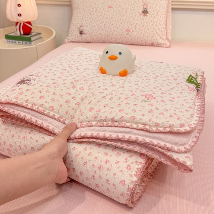 91家纺网 家纺一手货源 找家纺 （总）美梦里 2026新款A类双层纱贝壳绣夏被