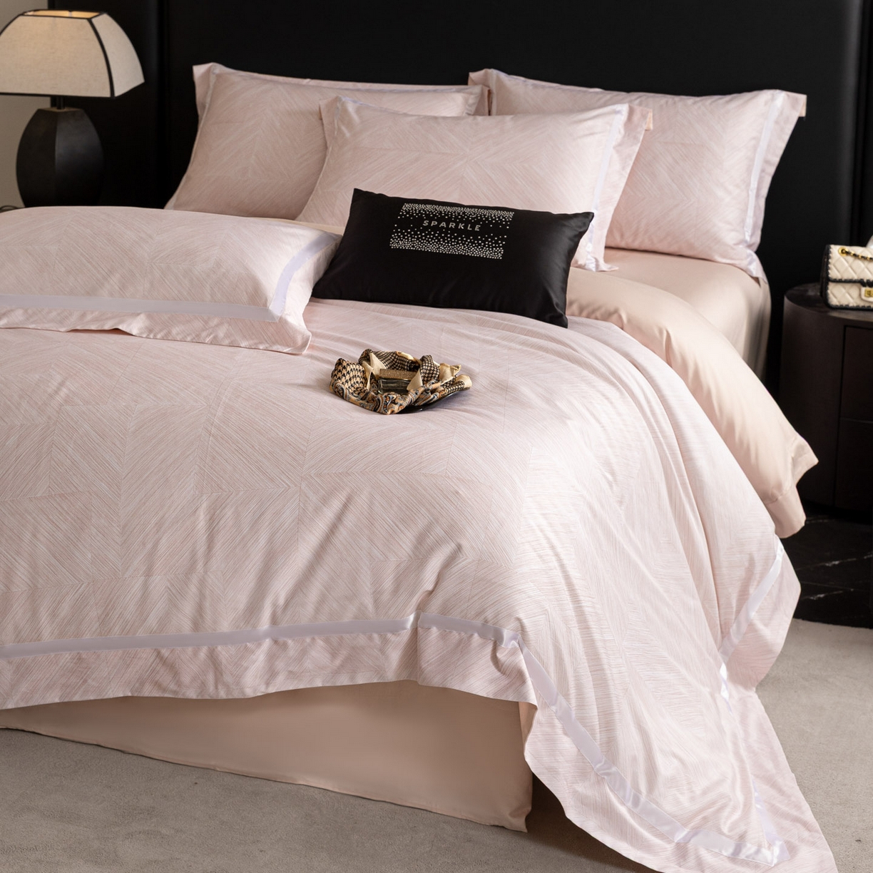 91家纺网 家纺一手货源 找家纺 （总）新方向 【控价 提供买家秀】2026新款数码印花50s双股全棉贡缎长绒棉四件套-星河拍摄2