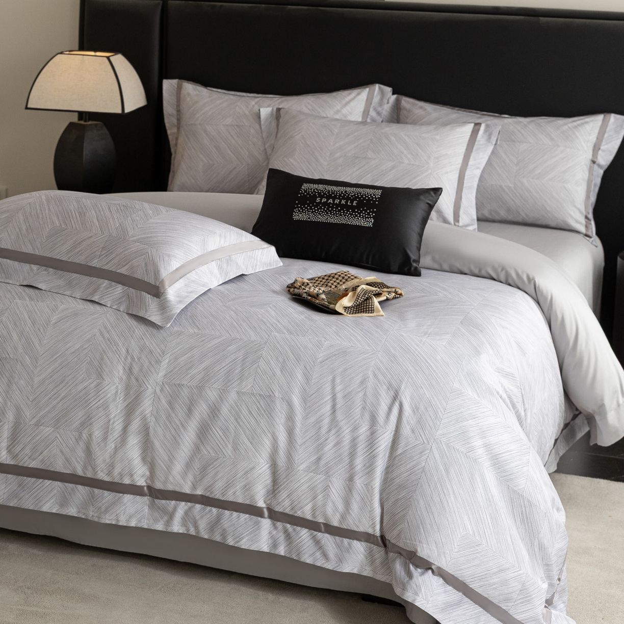 91家纺网 家纺一手货源 找家纺 新方向 【控价 提供买家秀】2026新款数码印花50s双股全棉贡缎长绒棉四件套-星河拍摄2 星河-爵士灰