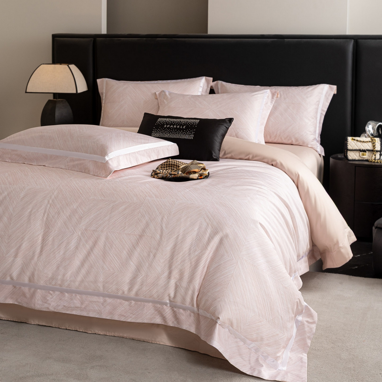 91家纺网 家纺一手货源 找家纺 新方向 【控价 提供买家秀】2026新款数码印花50s双股全棉贡缎长绒棉四件套-星河拍摄2 星河-蔷薇粉