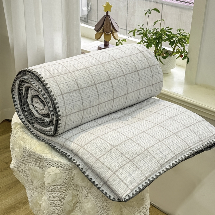 91家纺网 家纺一手货源 找家纺 美梦里 2026新款A类双层纱贝壳绣夏被 元素