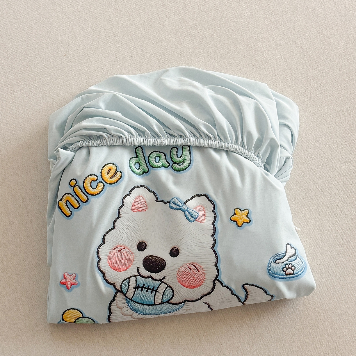 91家纺网 家纺一手货源 找家纺 TT.one 塔塔家居 2026新款A类卡通针织凉感刺绣烫印床笠 米多多-海盐蓝