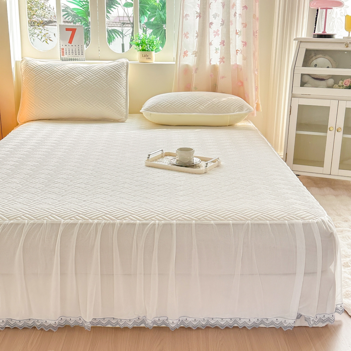 91家纺网 家纺一手货源 找家纺 丹本家纺 2026新款凉感夏被空调被凉席空调席冰丝席纯色床裙乳胶席三件套四件套菱形格 菱形格床裙款-米白