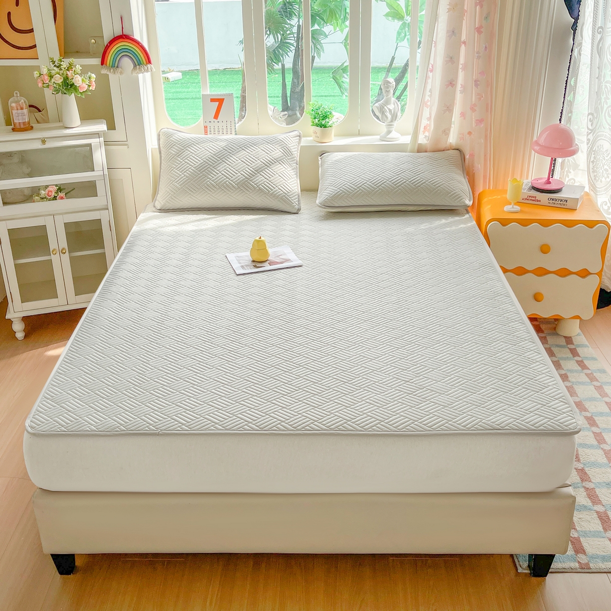 91家纺网 家纺一手货源 找家纺 丹本家纺 2026新款凉感夏被空调被凉席空调席冰丝席纯色床裙乳胶席三件套四件套菱形格 菱形格平铺款-灰色