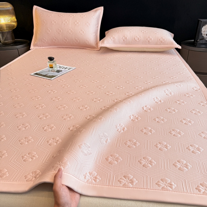 91家纺网 家纺一手货源 找家纺 畅畅家纺 2026春夏新款复合中分子PE100%聚乙烯乙纶色织提花凉感软凉席席子 四叶草-粉