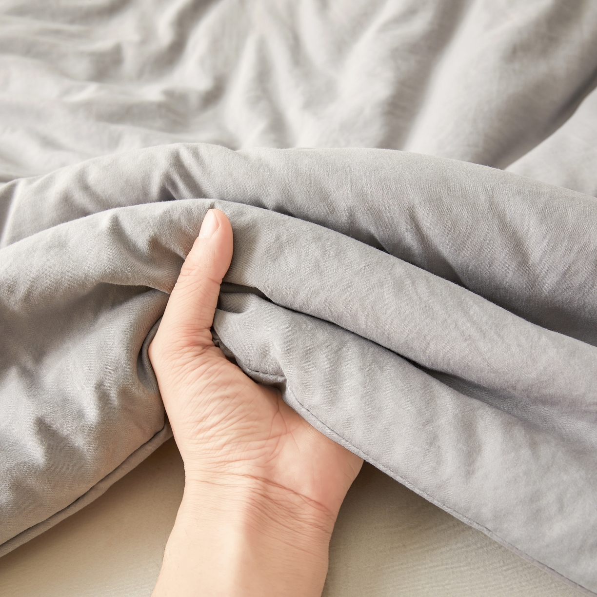 91家纺网 家纺一手货源 找家纺 思雅庭 2026新款100%水洗棉新疆棉花被 灰色