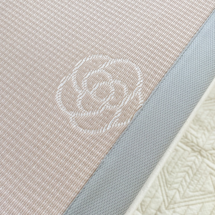 91家纺网 家纺一手货源 找家纺 宇淳国际 2026新款PE凉感三明治复合床笠三件套-玫瑰花系列 玫瑰咖