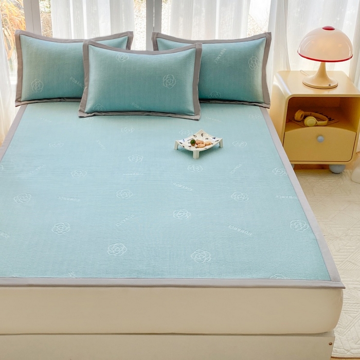 91家纺网 家纺一手货源 找家纺 宇淳国际 2026新款PE凉感三明治复合床笠三件套-玫瑰花系列 玫瑰绿