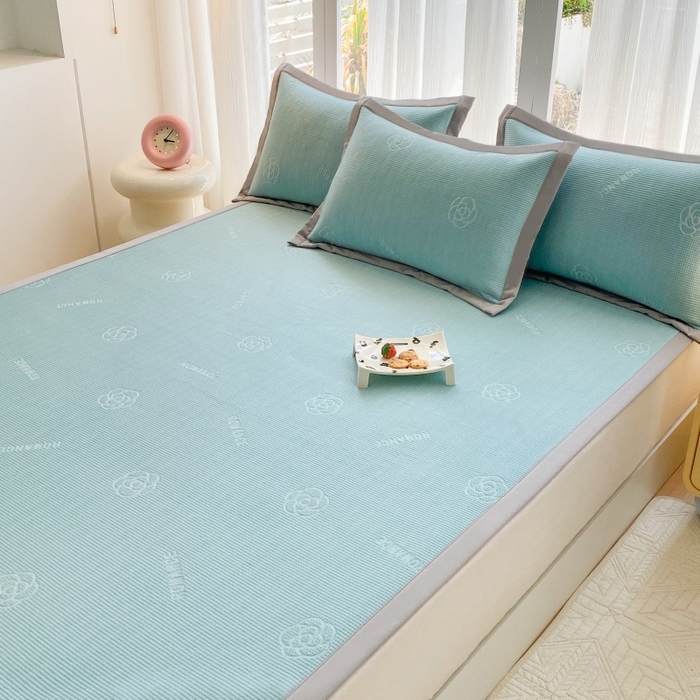 91家纺网 家纺一手货源 找家纺 宇淳国际 2026新款PE凉感三明治复合床笠三件套-玫瑰花系列 玫瑰绿