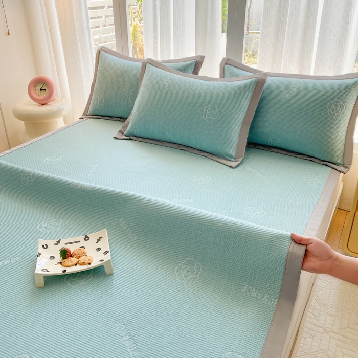 91家纺网 家纺一手货源 找家纺 宇淳国际 2026新款PE凉感三明治复合床笠三件套-玫瑰花系列 玫瑰绿