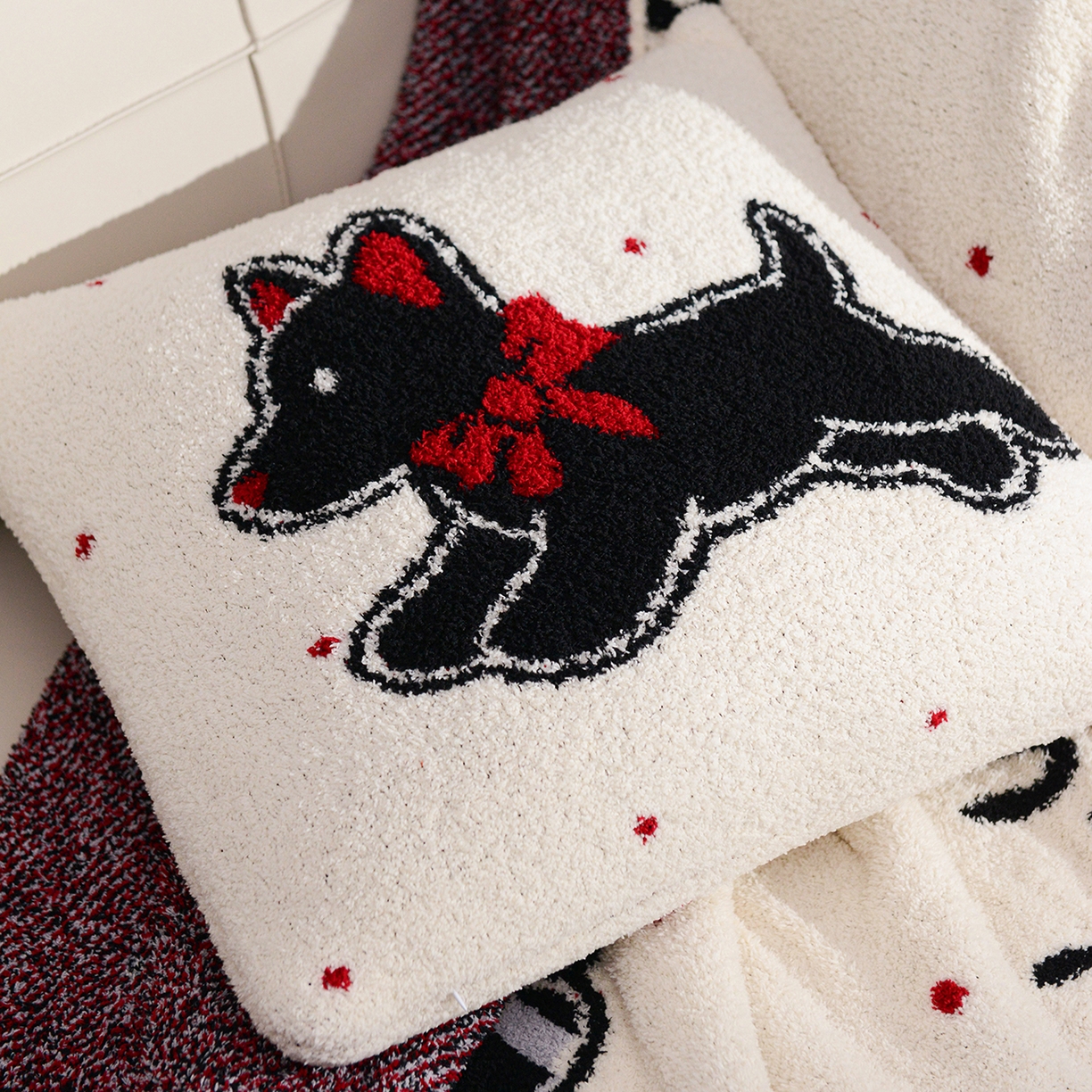 91家纺网 家纺一手货源 找家纺 （总）苏艺针织盖毯 2026新款艺术家居超柔半边绒A类针织毯披肩多功能盖毯礼物终端控价