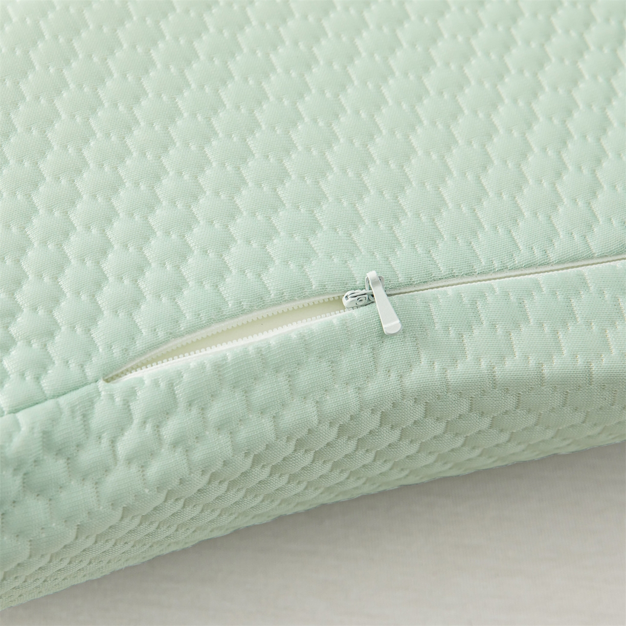 91家纺网 家纺一手货源 找家纺 麦肯锡 2026新款颈氧SPA+分层护颈枕枕头枕芯 绿色