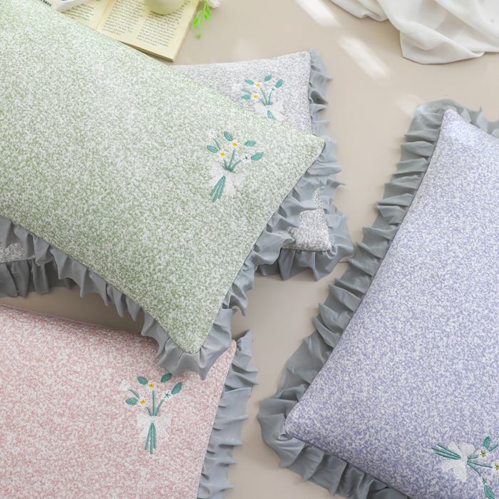 91家纺网 家纺一手货源 找家纺 （总）仁宇枕业 2026新款新品 花边清凉束束菊花草荞麦枕头枕芯