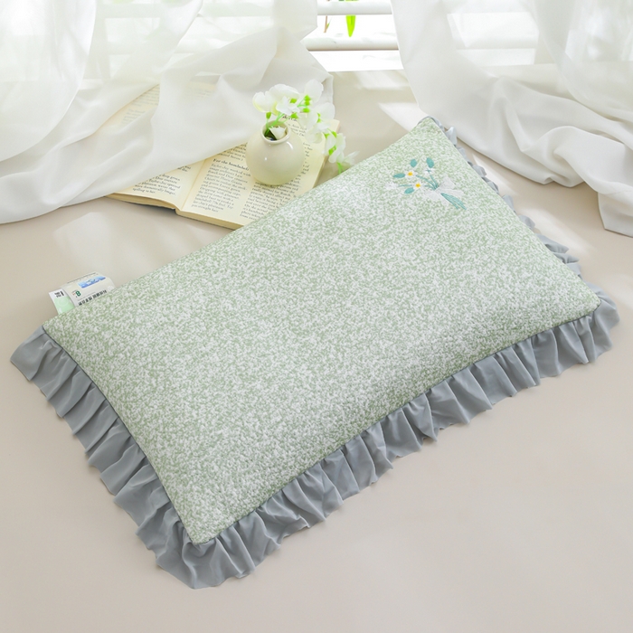 91家纺网 家纺一手货源 找家纺 （总）仁宇枕业 2026新款新品 花边清凉束束菊花草荞麦枕头枕芯