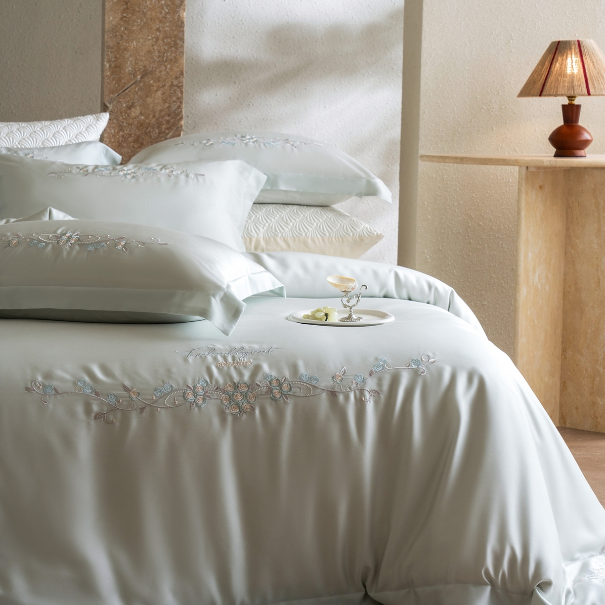 91家纺网 家纺一手货源 找家纺 时亿家居 2026春夏新款兰精天丝四件套-夏玫瑰系列 夏玫瑰-烟罗蓝