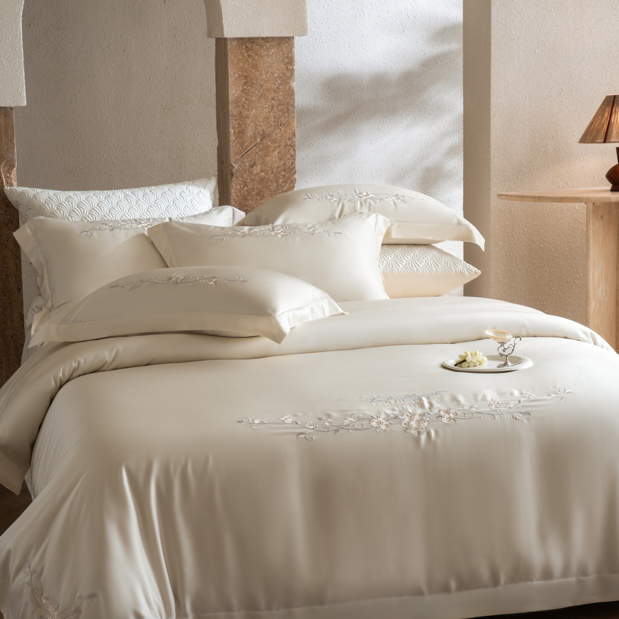 91家纺网 家纺一手货源 找家纺 时亿家居 2026春夏新款兰精天丝四件套-夏玫瑰系列 夏玫瑰-杏云黄