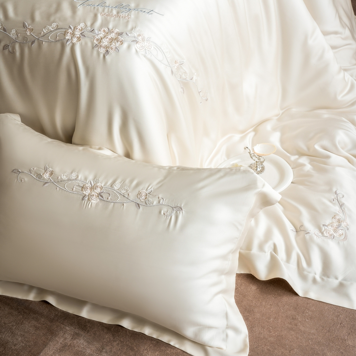 91家纺网 家纺一手货源 找家纺 时亿家居 2026春夏新款兰精天丝四件套-夏玫瑰系列 夏玫瑰-杏云黄