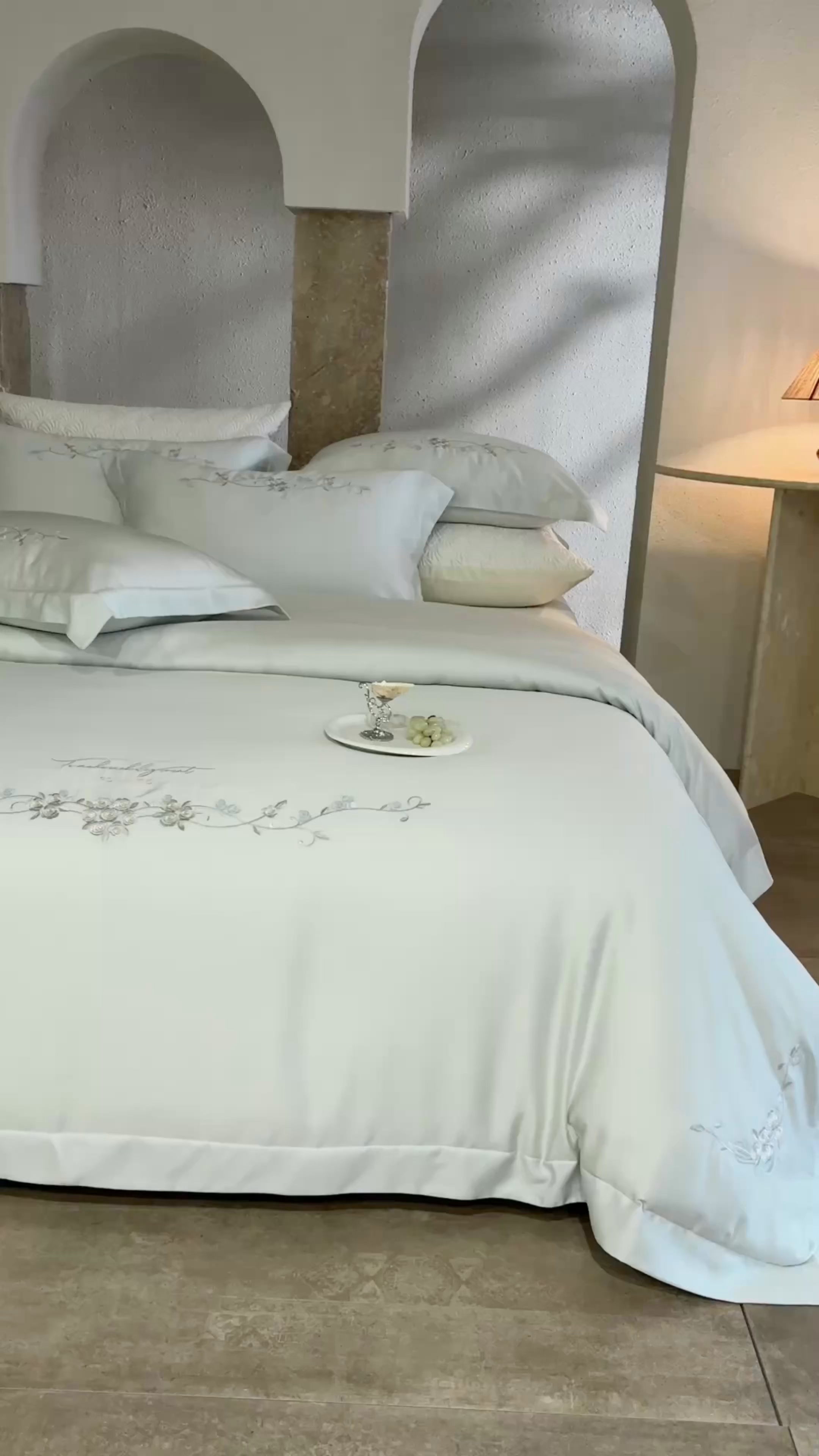 91家纺网 家纺一手货源 找家纺 时亿家居 2026春夏新款兰精天丝四件套-夏玫瑰系列 夏玫瑰-烟罗蓝