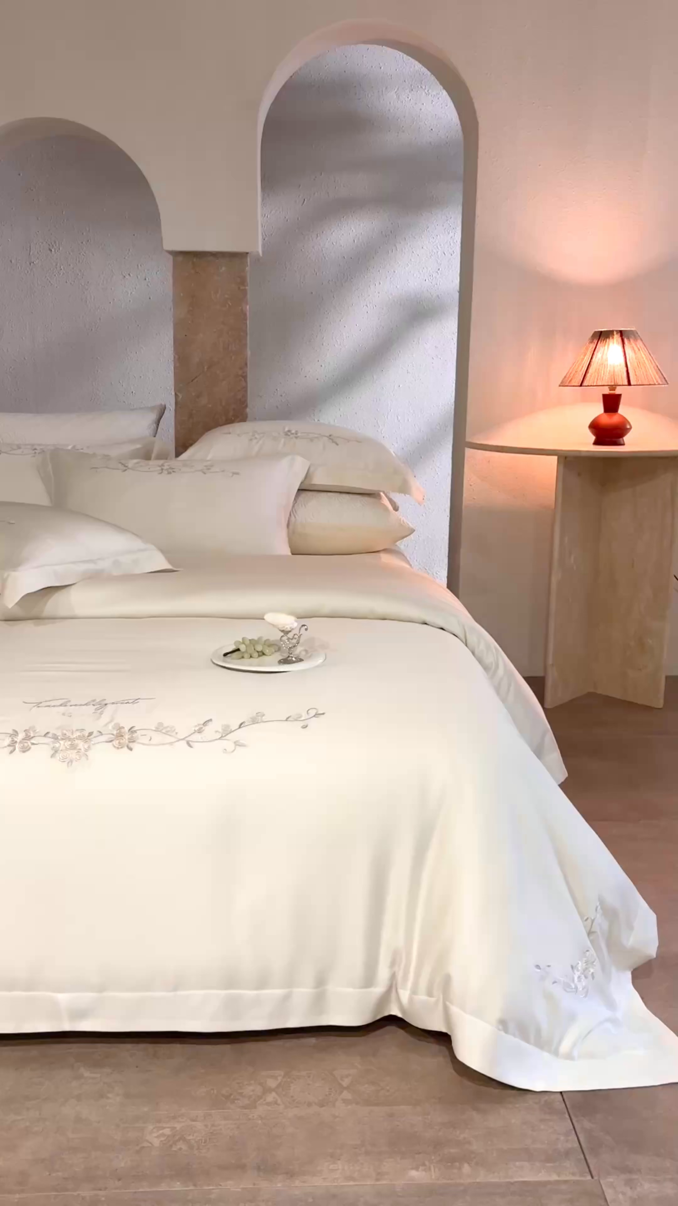 91家纺网 家纺一手货源 找家纺 时亿家居 2026春夏新款兰精天丝四件套-夏玫瑰系列 夏玫瑰-杏云黄