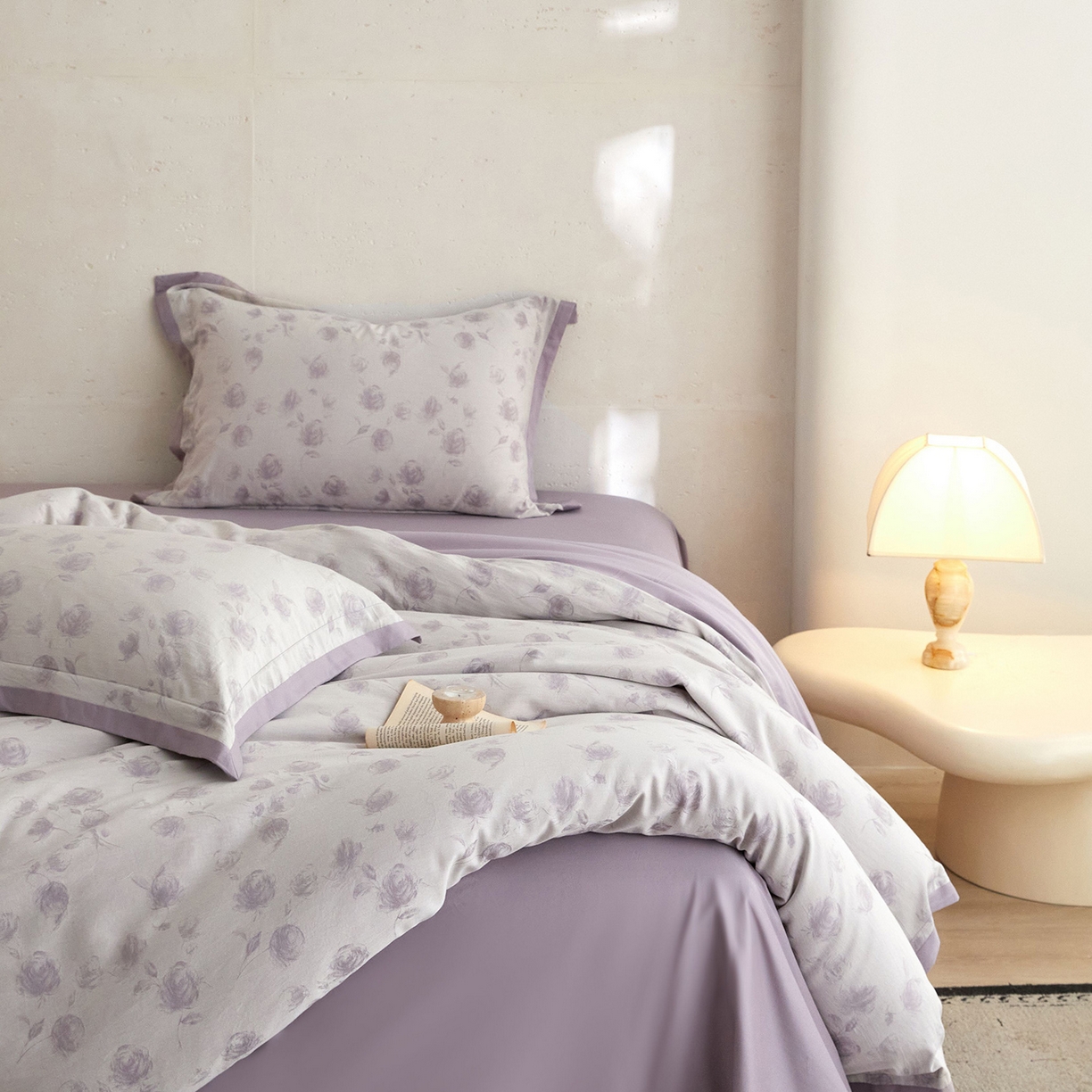 91家纺网 家纺一手货源 找家纺 JUICY 橘滋家纺 2026新款云柔奢韵全棉色织提花系列四件套 晨露玫影-露水