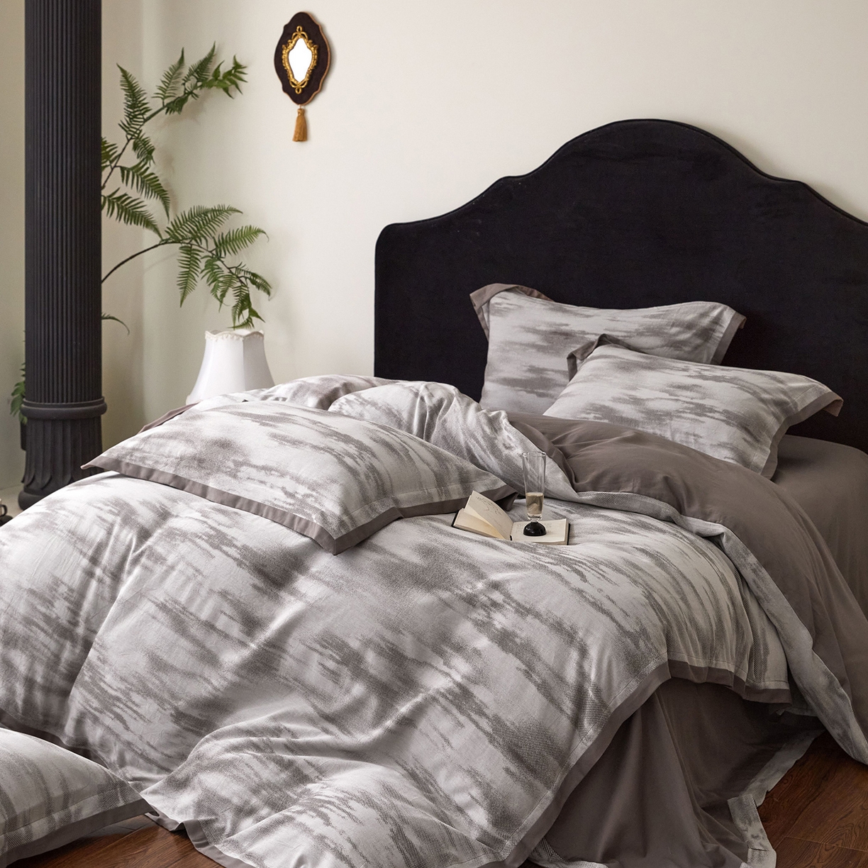 91家纺网 家纺一手货源 找家纺 JUICY 橘滋家纺 2026新款云柔奢韵全棉色织提花系列四件套 远山灰