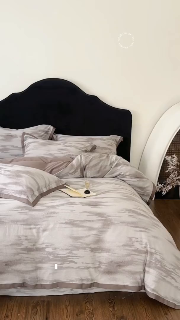 91家纺网 家纺一手货源 找家纺 JUICY 橘滋家纺 2026新款云柔奢韵全棉色织提花系列四件套 远山灰