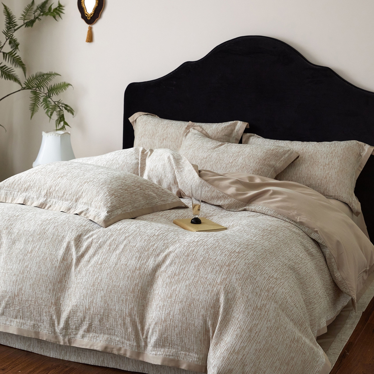 JUICY 橘滋家纺 2026新款云柔奢韵全棉色织提花系列四件套 秩序诗-卡其