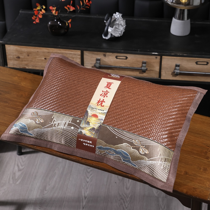 91家纺网 家纺一手货源 找家纺 （总）仁宇枕业 2026新款新品 蜻蜓戏水冰藤夏凉花草荞麦枕头枕芯