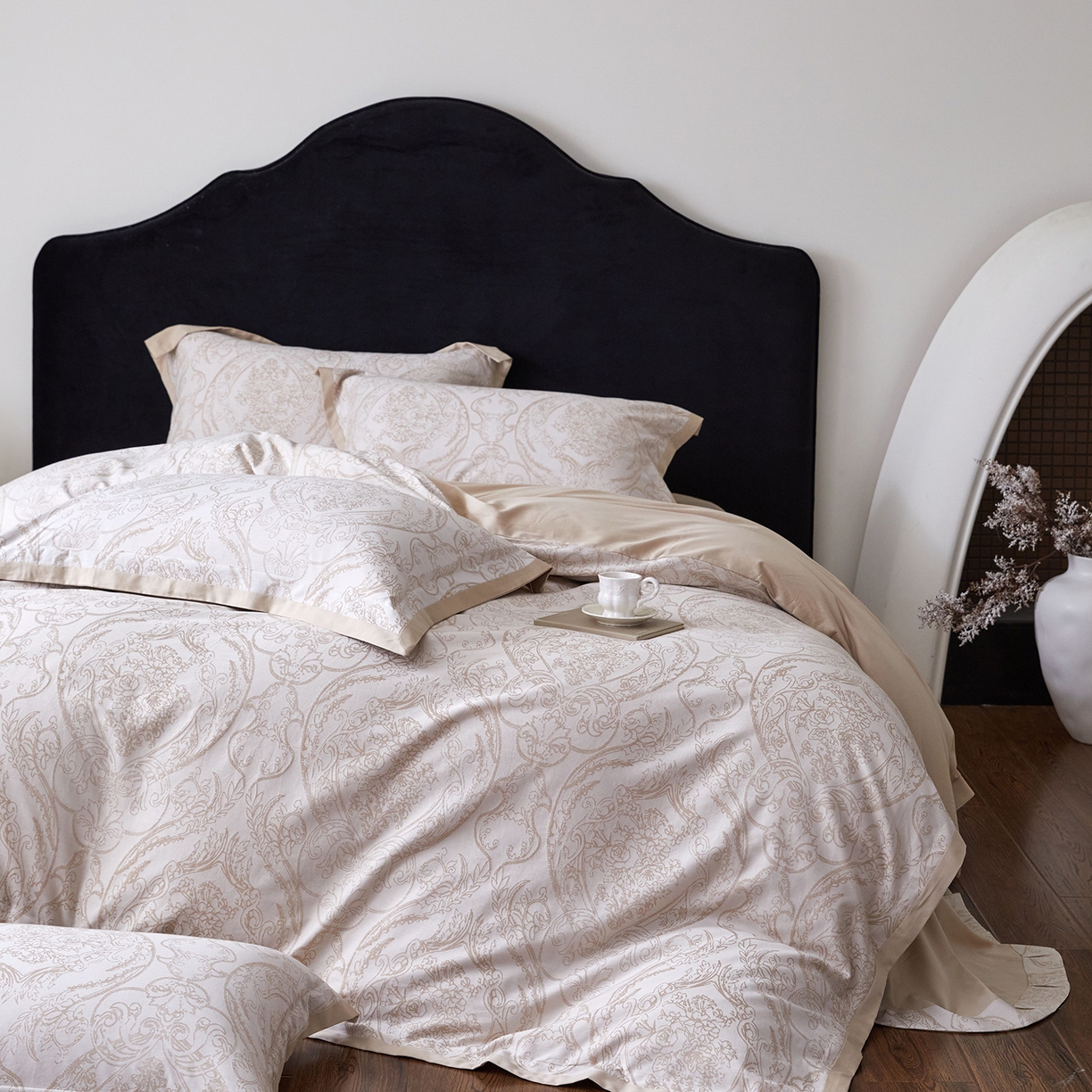 91家纺网 家纺一手货源 找家纺 JUICY 橘滋家纺 2026新款云柔奢韵全棉色织提花系列四件套 石光集-卡其