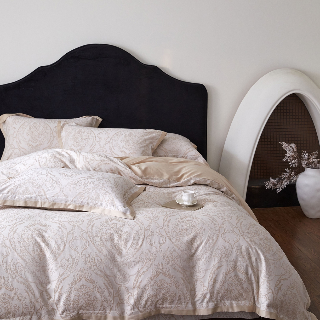 91家纺网 家纺一手货源 找家纺 JUICY 橘滋家纺 2026新款云柔奢韵全棉色织提花系列四件套 石光集-卡其