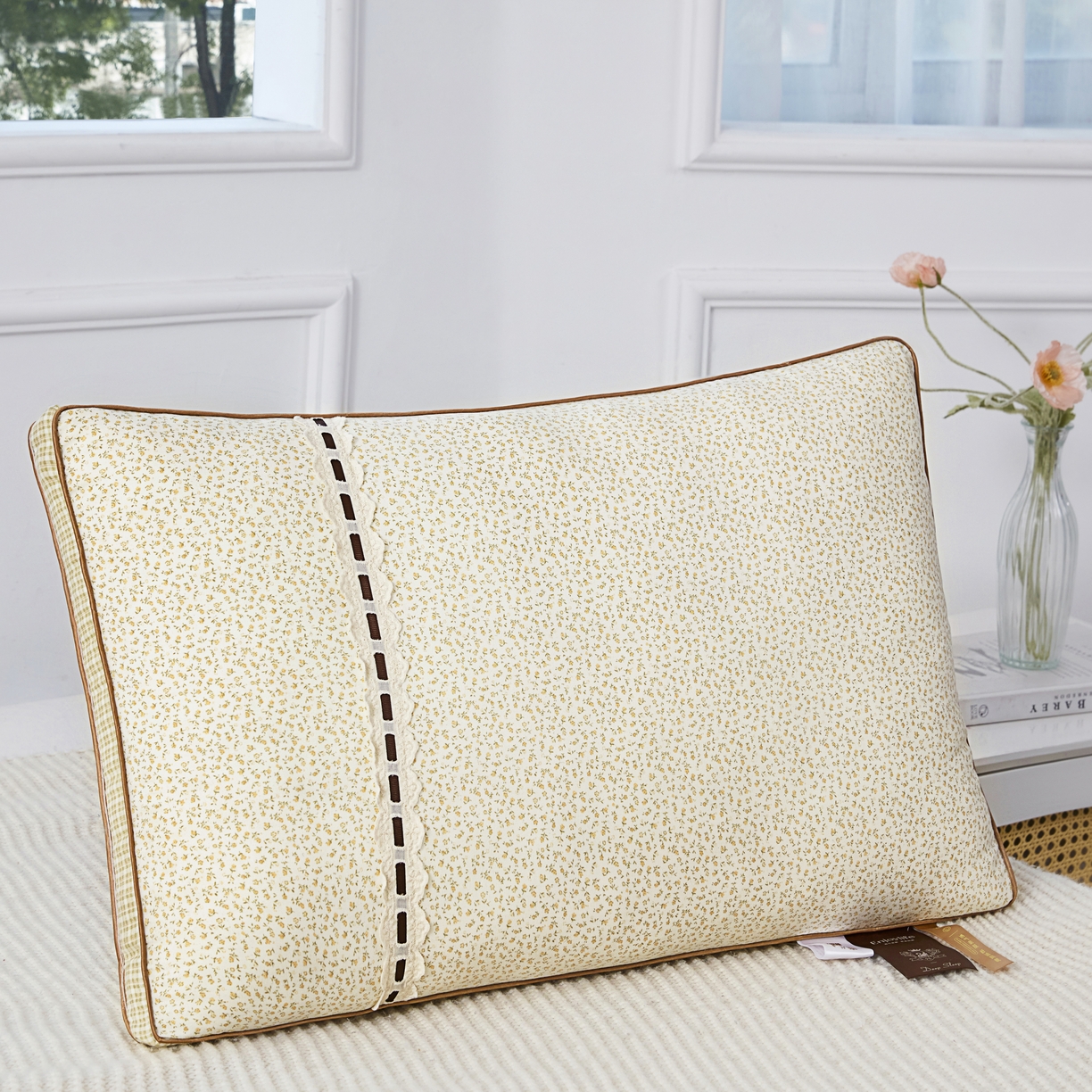 91家纺网 家纺一手货源 找家纺 （总）仁宇枕业 2026新款新品 田园风小碎花羽丝绒舒适高枕头枕芯