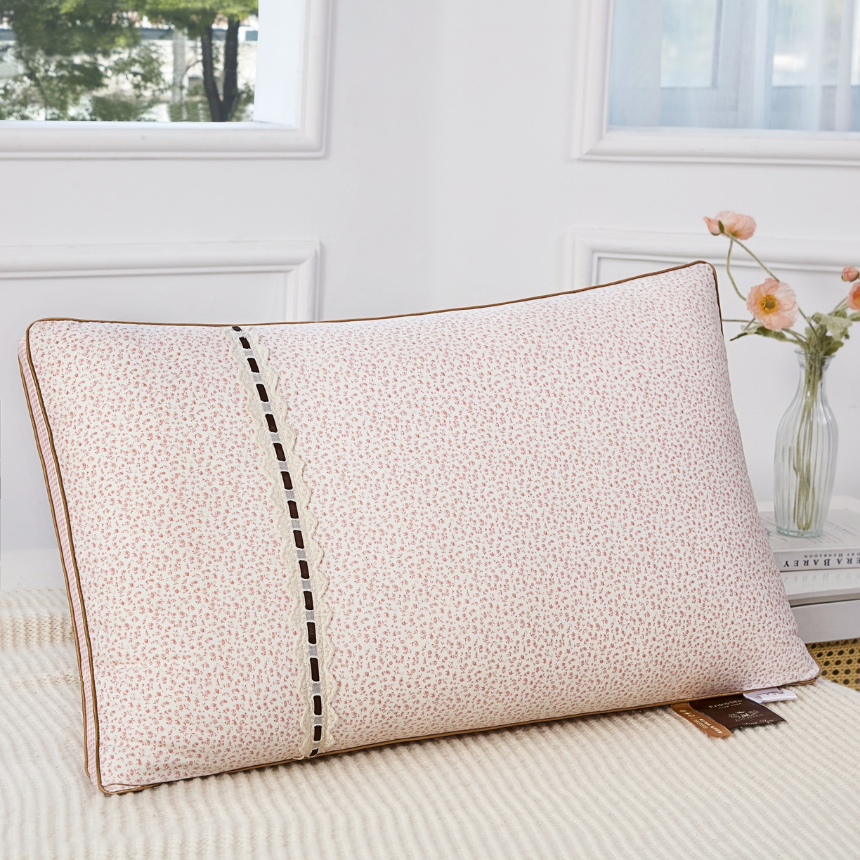 91家纺网 家纺一手货源 找家纺 （总）仁宇枕业 2026新款新品 田园风小碎花羽丝绒舒适高枕头枕芯