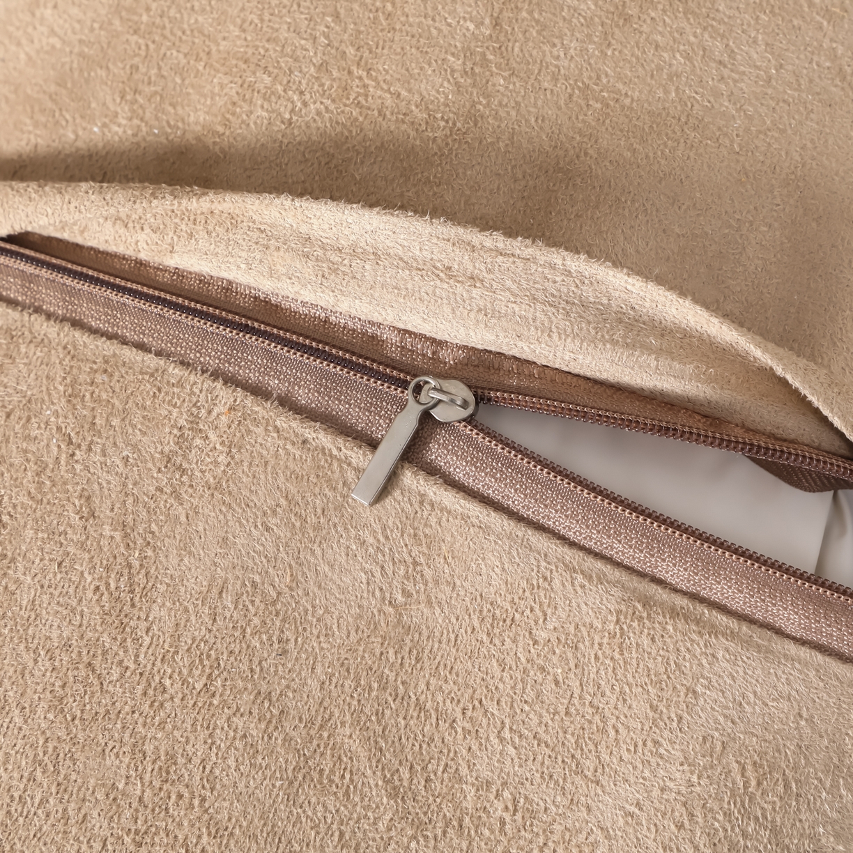 91家纺网 家纺一手货源 找家纺 （总）仁宇枕业 2026新款新品 竹炭方块竹席荞麦枕头夏凉枕头枕芯