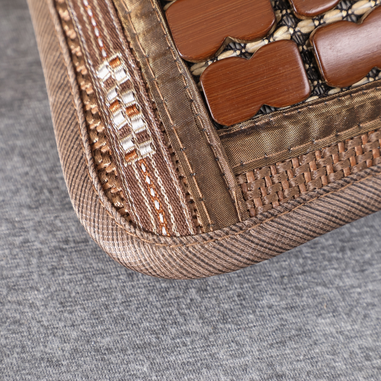 91家纺网 家纺一手货源 找家纺 （总）仁宇枕业 2026新款新品 竹炭方块竹席荞麦枕头夏凉枕头枕芯